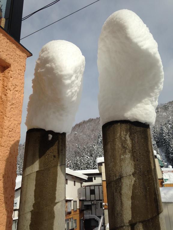 Lodge Nakajima Nozawaonsen Buitenkant foto