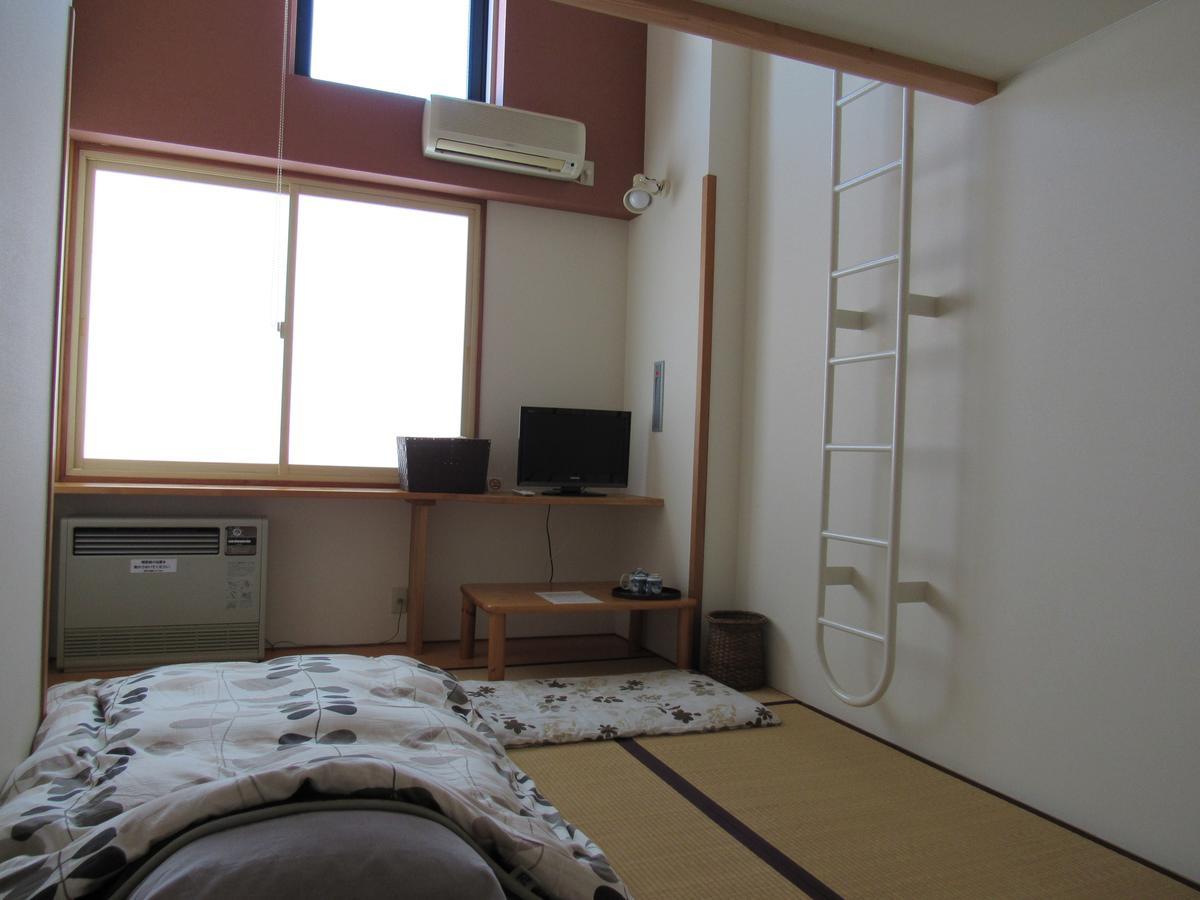 Lodge Nakajima Nozawaonsen Buitenkant foto
