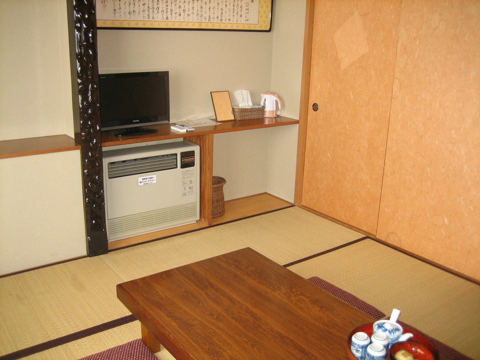 Lodge Nakajima Nozawaonsen Buitenkant foto